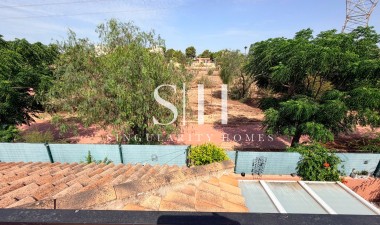 Återförsäljning - Villa - Los Montesinos - Costa Blanca
