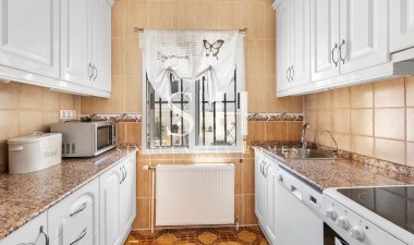 Återförsäljning - Villa - Ciudad Quesada - Costa Blanca