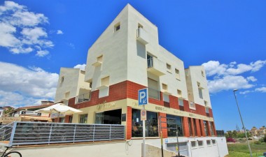 Resale - Apartment / flat - Orihuela Costa - Villamartín