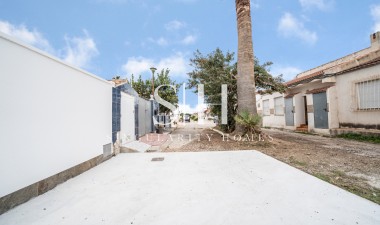 Odsprzedaż - Bungalow - Torrevieja - Torreta
