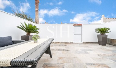 Odsprzedaż - Bungalow - Torrevieja - Torreta