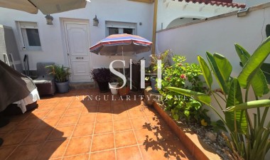 Wiederverkauf - Haus - Torrevieja - Los balcones