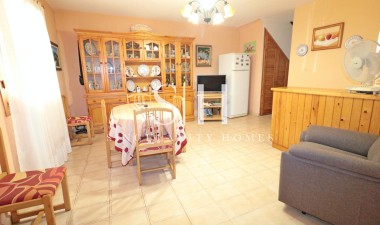 Återförsäljning - Hus - Torrevieja - Playa De Los Naufragos