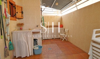 Återförsäljning - Hus - Torrevieja - Playa De Los Naufragos