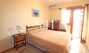 Återförsäljning - Hus - Torrevieja - Playa De Los Naufragos