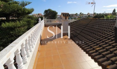 Odsprzedaż - Dom - Torrevieja - Los Balcones - Los Altos del Edén