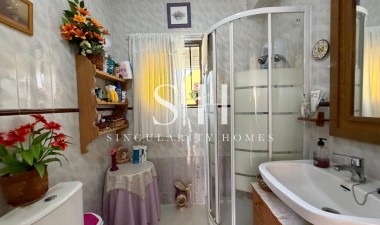 Återförsäljning - Bungalow - Torrevieja - Torreblanca
