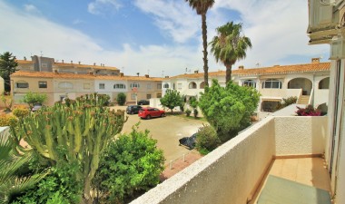 Resale - Townhouse - Orihuela Costa - Campoamor