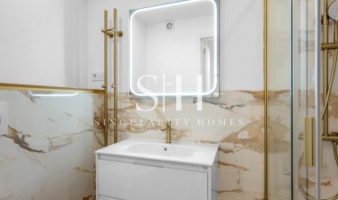 Resale - Apartment / flat - Orihuela Costa - Punta Prima