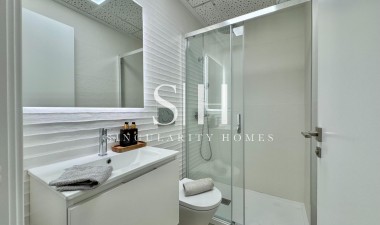 Resale - Apartment / flat - Torrevieja - Habaneras