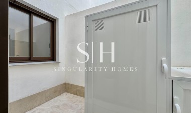 Resale - Apartment / flat - Torrevieja - Habaneras