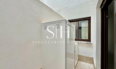Resale - Apartment / flat - Torrevieja - Habaneras
