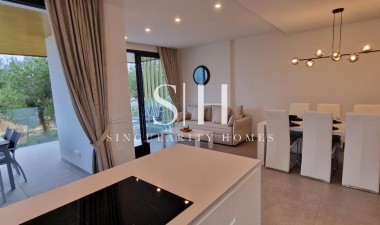 Resale - Apartment / flat - Orihuela - Las Colinas Golf