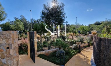 Resale - Apartment / flat - Orihuela - Las Colinas Golf
