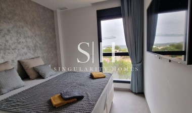 Resale - Apartment / flat - Orihuela - Las Colinas Golf