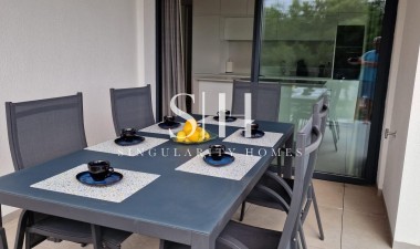 Resale - Apartment / flat - Orihuela - Las Colinas Golf