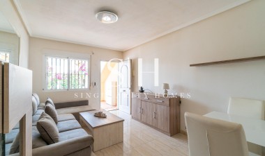 Odsprzedaż - Mieszkanie w bloku - Orihuela Costa - Los Dolses