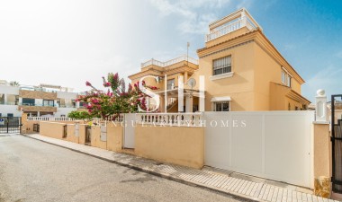 Odsprzedaż - Mieszkanie w bloku - Orihuela Costa - Los Dolses