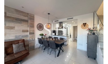 Resale - House - Torrevieja - Los balcones