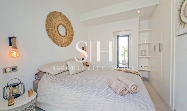 Odsprzedaż - Villa - Orihuela Costa - Costa Blanca