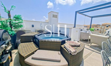 Odsprzedaż - Villa - Orihuela Costa - Costa Blanca