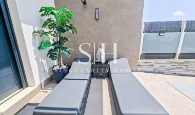 Odsprzedaż - Villa - Orihuela Costa - Costa Blanca
