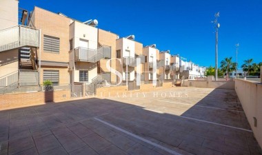Odsprzedaż - Mieszkanie w bloku - Pilar de la Horadada - Costa Blanca