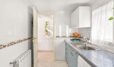 Odsprzedaż - Villa - Torrevieja - Los Balcones - Los Altos del Edén