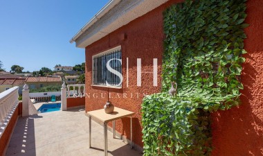 Odsprzedaż - Villa - Torrevieja - Los Balcones - Los Altos del Edén