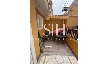 Odsprzedaż - Bungalow - Torrevieja - Zona Los Frutales