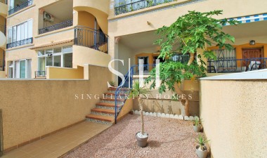 Odsprzedaż - Mieszkanie w bloku - Orihuela Costa - Punta Prima