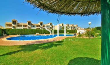 Odsprzedaż - Mieszkanie w bloku - Orihuela Costa - Punta Prima