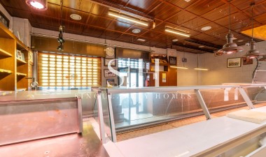 Resale - Business - Torrevieja - Paseo maritimo