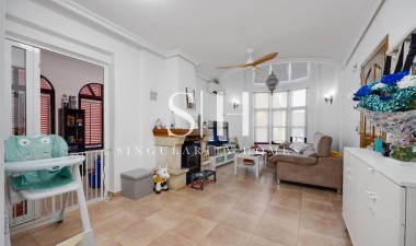 Resale - Villa - San Fulgencio - Costa Blanca