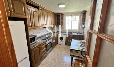 Odsprzedaż - Villa - Torrevieja - aguas nuevas