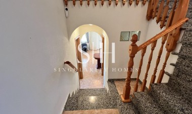 Odsprzedaż - Villa - Torrevieja - aguas nuevas