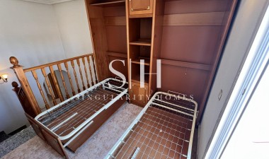 Odsprzedaż - Villa - Torrevieja - aguas nuevas