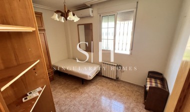 Odsprzedaż - Villa - Torrevieja - aguas nuevas