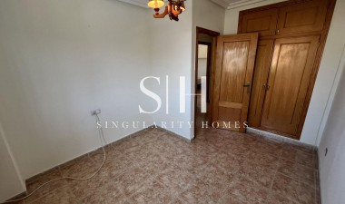 Odsprzedaż - Villa - Torrevieja - aguas nuevas
