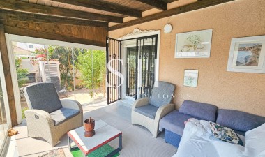 Återförsäljning - Villa - Orihuela Costa - Cabo Roig