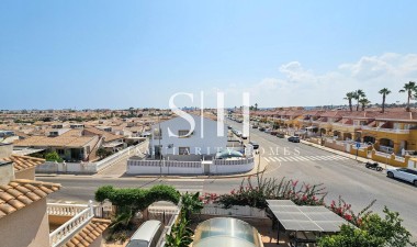 Återförsäljning - Villa - Orihuela Costa - Cabo Roig