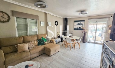 Återförsäljning - Villa - Orihuela Costa - Cabo Roig