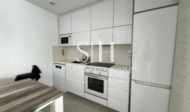 Odsprzedaż - Villa - Orihuela Costa - Villamartín-las Filipinas