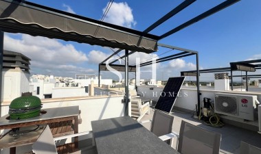 Odsprzedaż - Villa - Orihuela Costa - Villamartín-las Filipinas