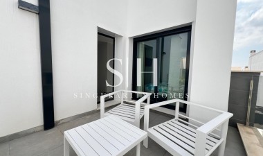 Odsprzedaż - Villa - Orihuela Costa - Villamartín-las Filipinas