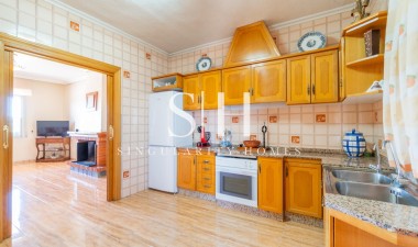 Odsprzedaż - Villa - San Miguel de Salinas - Torremendo