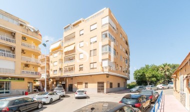 Wiederverkauf - Wohnung - Torrevieja - La Mata pueblo