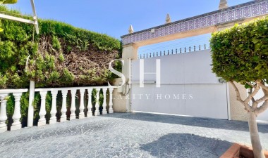 Odsprzedaż - Villa - Torrevieja - Los Balcones - Los Altos del Edén