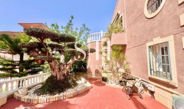 Odsprzedaż - Villa - Torrevieja - Los Balcones - Los Altos del Edén