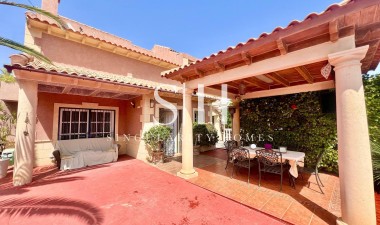Odsprzedaż - Villa - Torrevieja - Los Balcones - Los Altos del Edén
